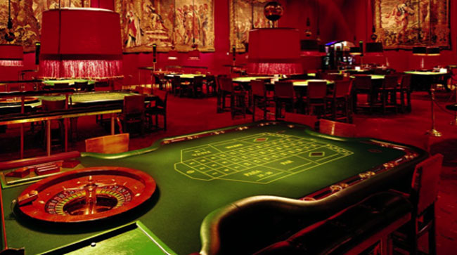 gaming-tables-casino-castell-peralada.jpg