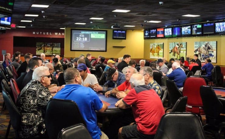 Bay Downs Silks Poker Room, Tampa