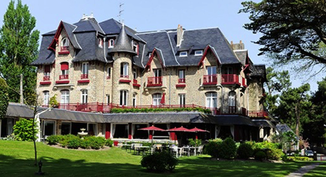 castel-marie-louise-hotel-casino-of-la-baule.jpg