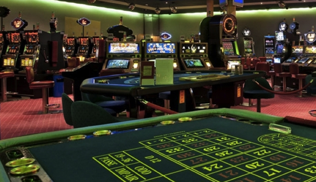 gaming-tables-casino-courrendlin.jpg