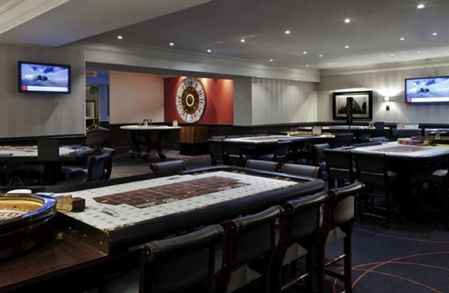 gaming-tables-casino-touquet.jpg