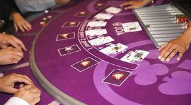 gaming-tables-joa-casino-luxeuil.jpg