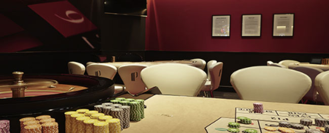 gaming-tables-saint-galmier-casino.jpg