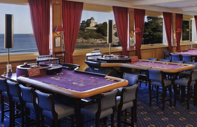 jeux-de-table-dinard.jpg