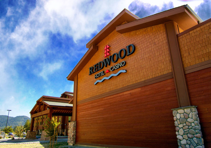Klamath Redwood Hotel & Casino