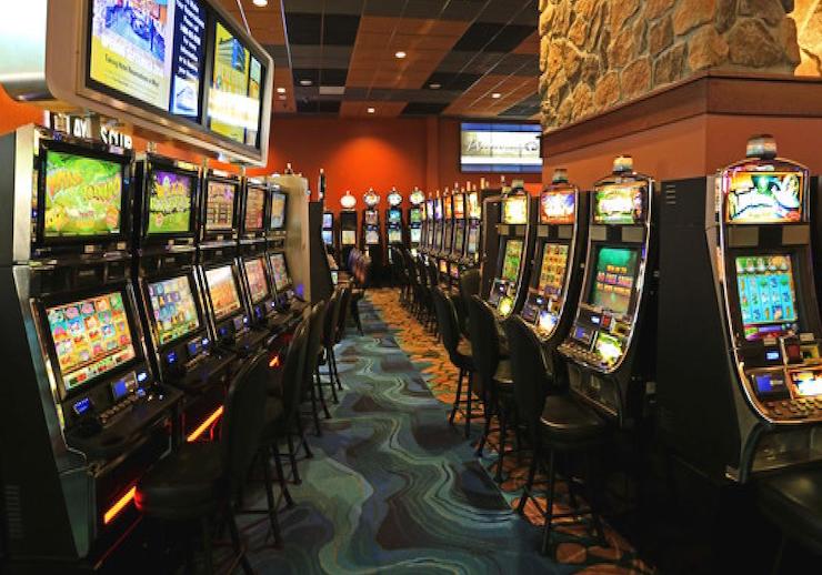 Seven Clans Casino, Warroad