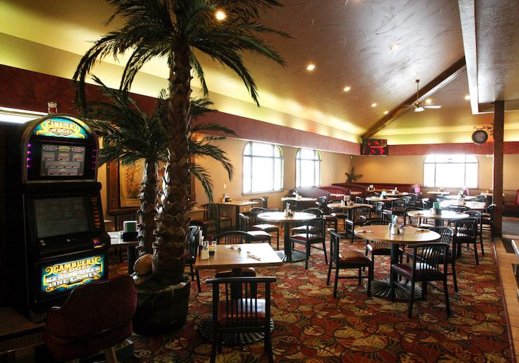 Oasis Casino & Restaurant, Butte