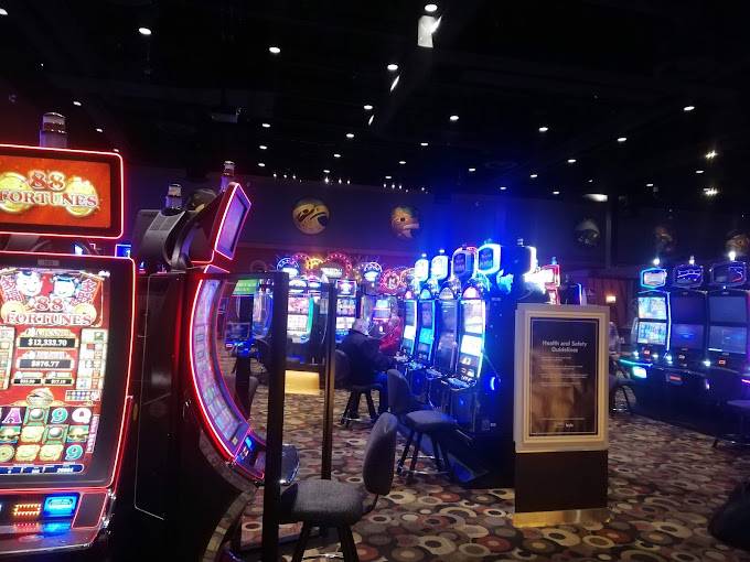 Chances Casino, Squamish