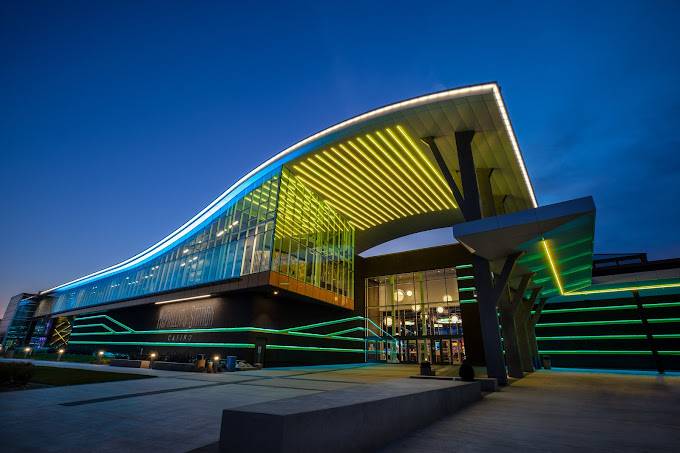 McPhillips Station Casino, Winnipeg