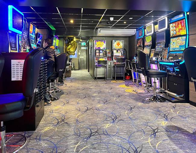 Admiral Casino, Hounslow