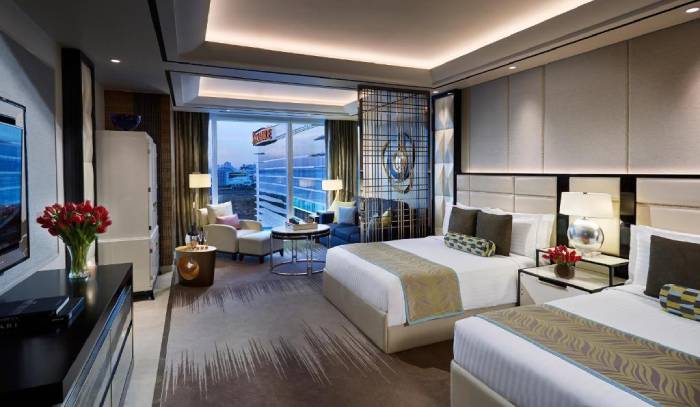 Solaire Resort North, Quezon City