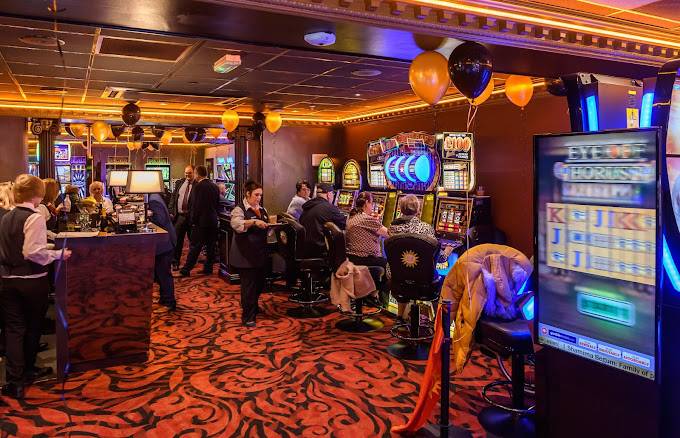 MERKUR Casino, Brierley Hill Lower Mall
