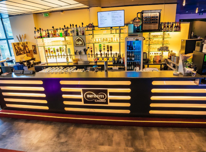 Infiniti Casino, Dinant