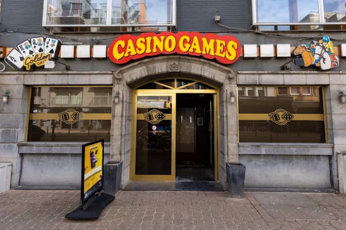 Napoleon Casino, De Panne Zeelaan