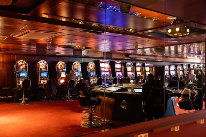 Napoleon Casino, De Panne Zeelaan