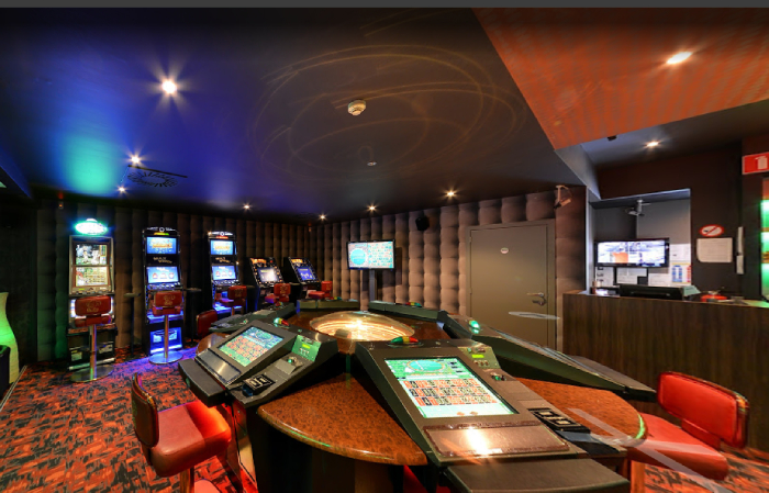 Circus Casino, Chapel
