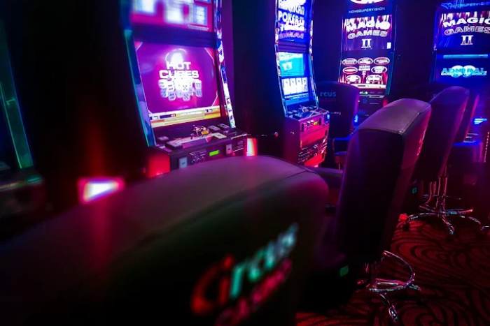 Circus Casino, Chapel