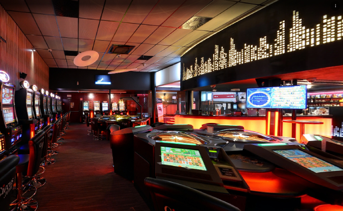 Circus Casino, Havay