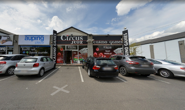 Circus Casino, Loverval