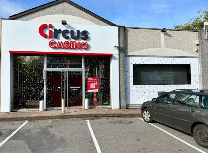 Circus Casino, Loverval
