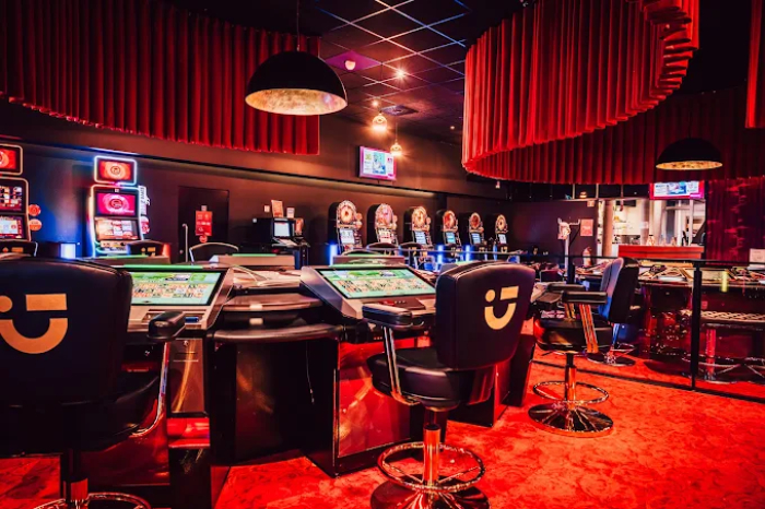 Circus Casino, Pecq