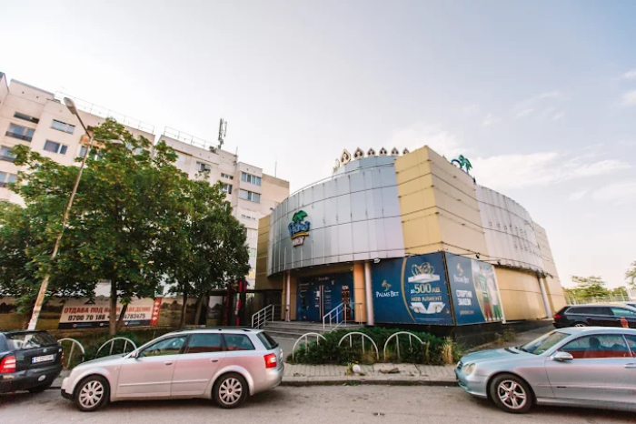 PALMS BET Levski, Sofia