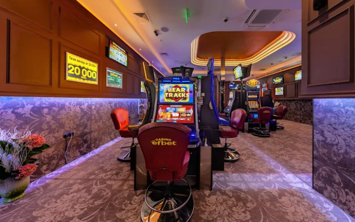 efbet Casino, Pavel Banya