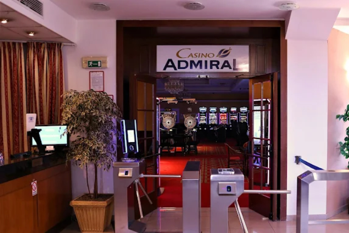 Casino & Hotel ADMIRAL, České Velenice​