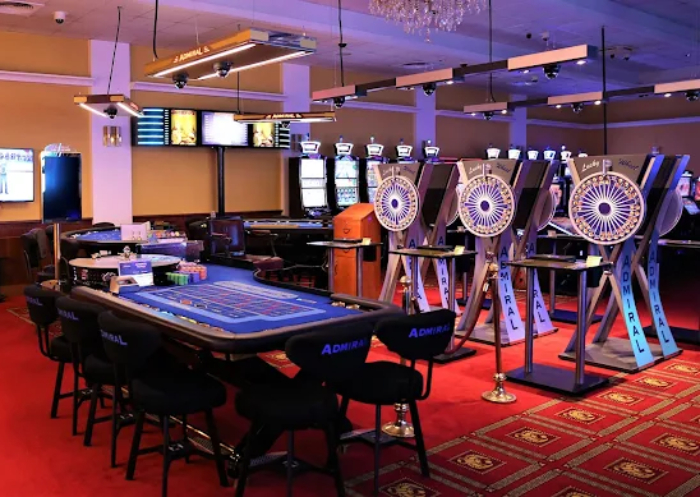 Casino & Hotel ADMIRAL, České Velenice​