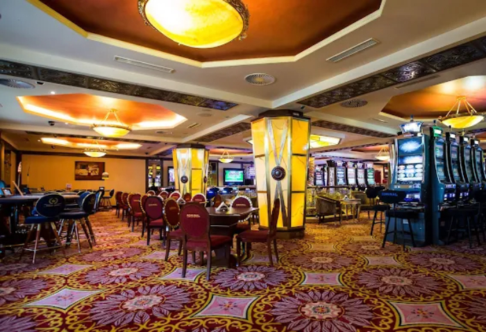 Admiral Casino Royal & Hotel, Ceska Kubice