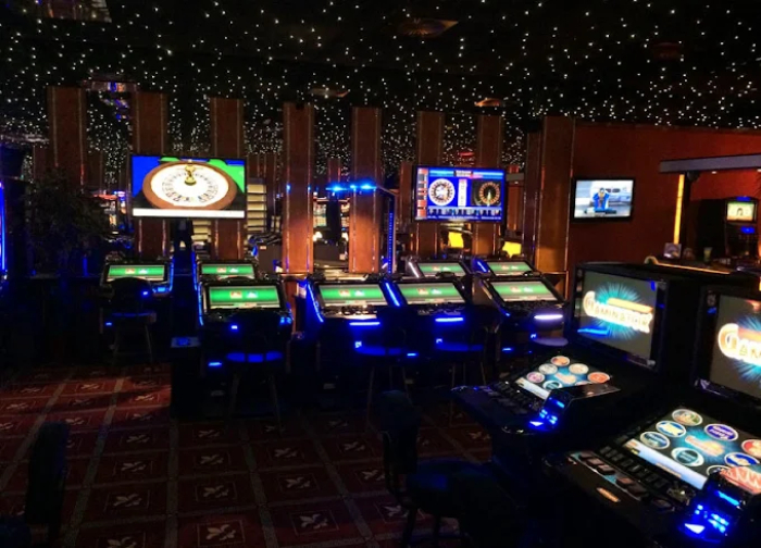 Casino ADMIRAL, Aš