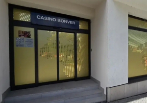 Casino Photo