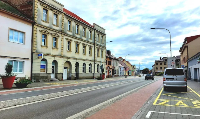 Joker Game, Veseli Nad Moravou