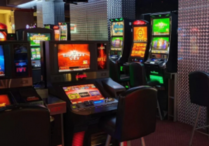 Joker Game, Veseli Nad Moravou