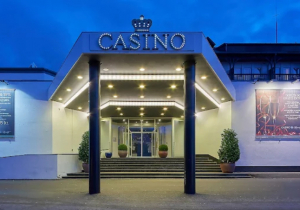 Casino Photo