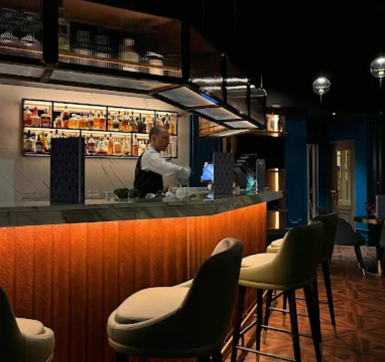 Bombay Club, Tallinn