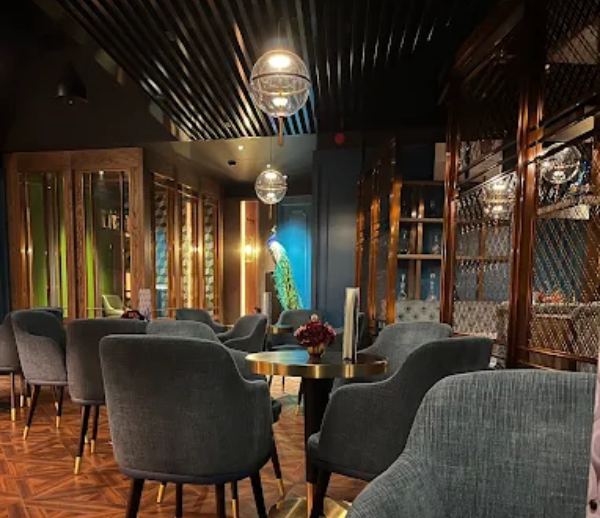 Bombay Club, Tallinn