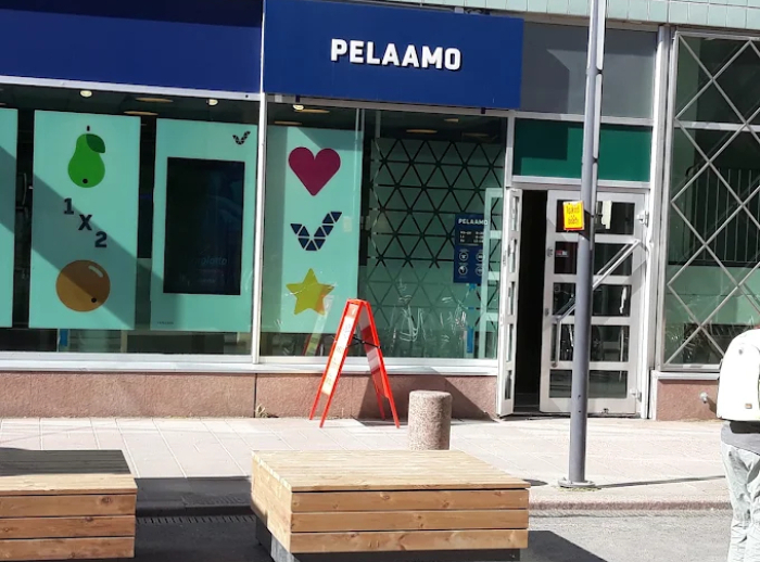 Pelaamo Salo Plaza, Salo