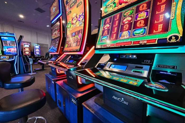 Casino JOA, Arzon