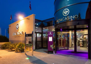 Casino Photo