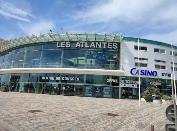 莱萨布勒多洛讷Vikings赌场