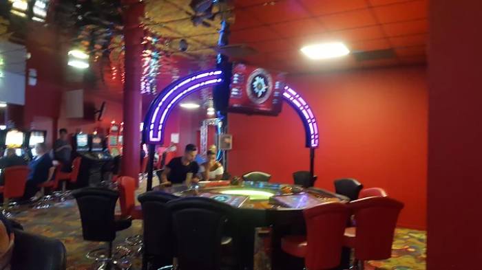 莱萨布勒多洛讷Vikings赌场