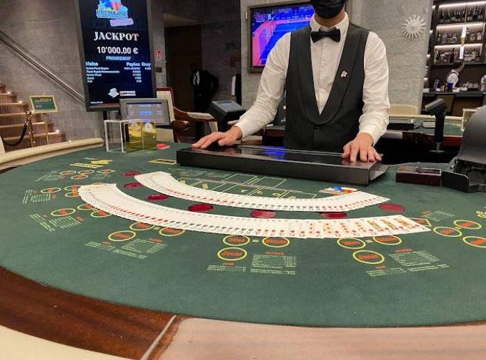 Club Pierre Charron Casino, Paris