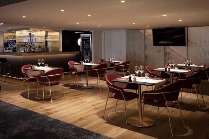 Impérial Club, Paris