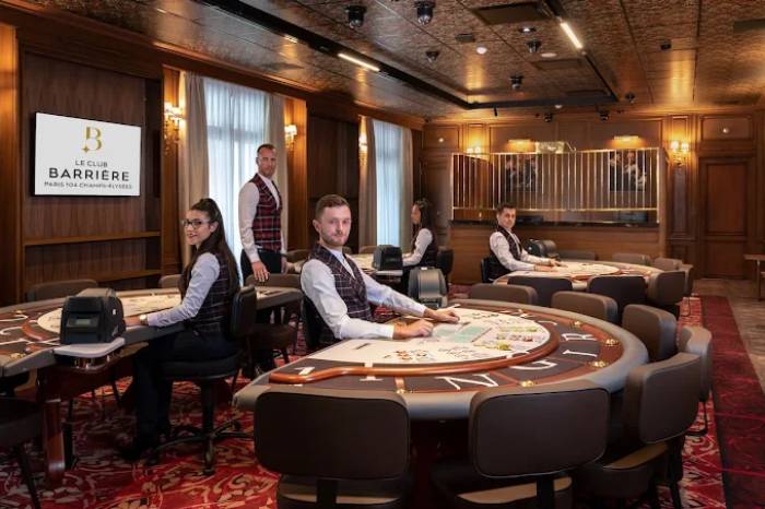 Club Barrière, Paris