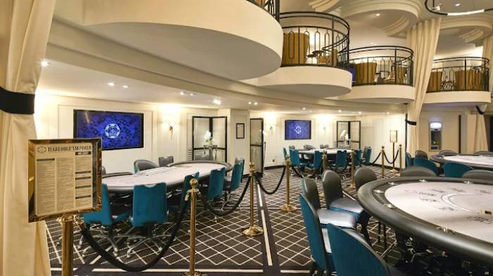 Club Elysées, Paris