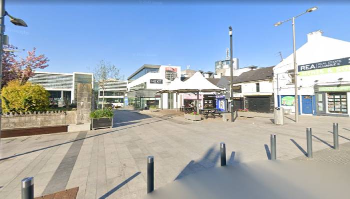 Morris21 Casino, Athlone