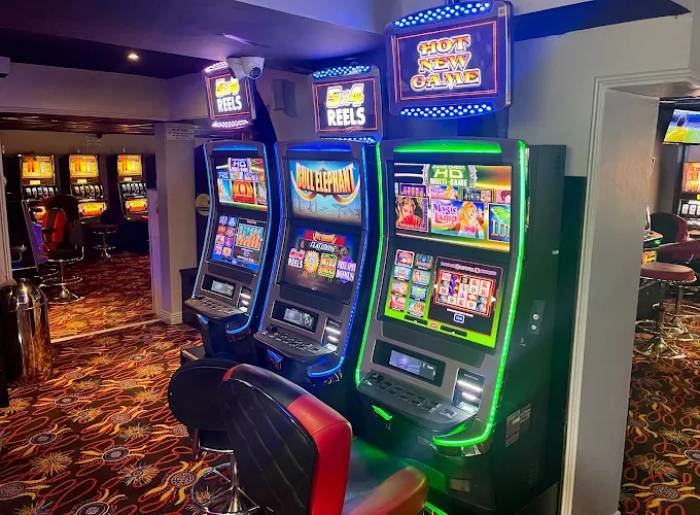 Players Casino, Bray