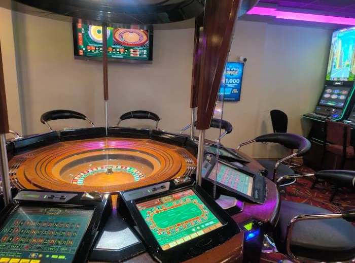 The Blackthorn Amusements, Donegal