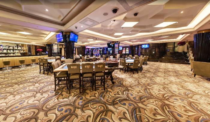 Olympic Casino, Donelaitis